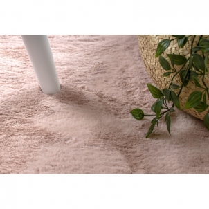 Apvalus rausvas kailio imitacijos kilimas POSH | ratas 60 cm