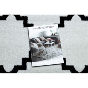 Baltas kilimas su marokietišku raštu SKETCH | 140x190 cm 