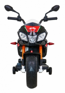 Elektrinis motociklas Aprilia Tuono V4, juodas