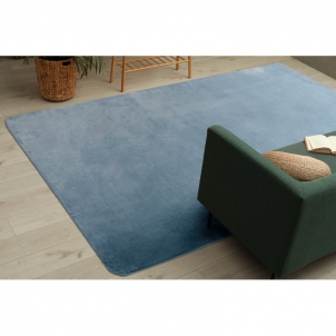 Mėlynas kailio imitacijos kilimas POSH | 80x150 cm