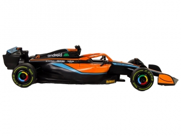 Nuotoliniu būdu valdomas automobilis Mercedes-AMG F1, 1:18, oranžinis