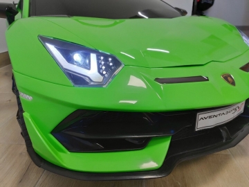 Vaikiškas vienvietis elektromobilis "Lamborghini Aventador", žalias