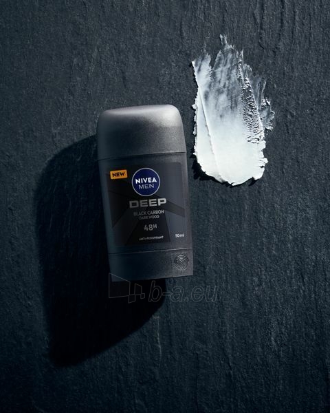 Antiperspirantas Nivea Solid antiperspirant Deep Black Carbon 50 ml paveikslėlis 2 iš 5