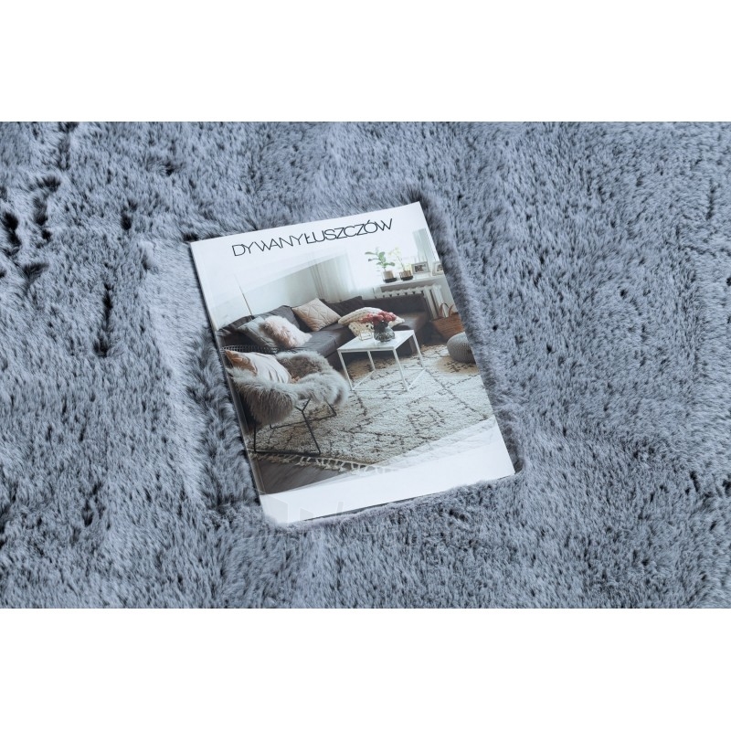 Apvalus pilkas kailio imitacijos kilimas LAPIN | ratas 100 cm paveikslėlis 1 iš 16