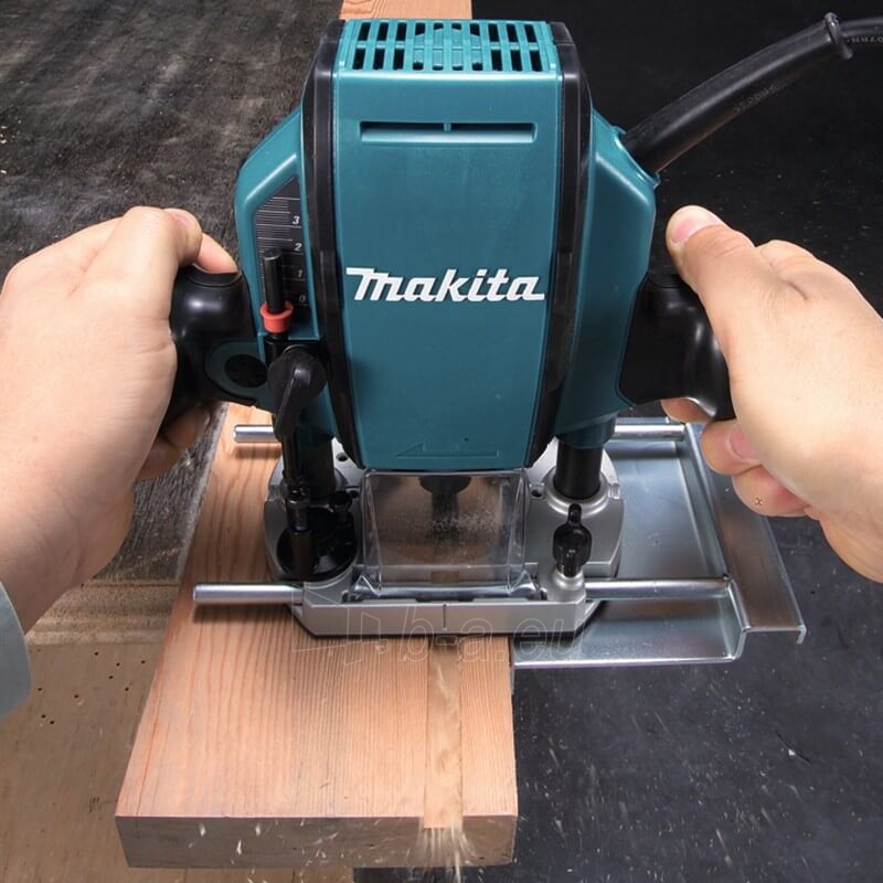 Vertikali freza MAKITA RP0900J paveikslėlis 2 iš 3